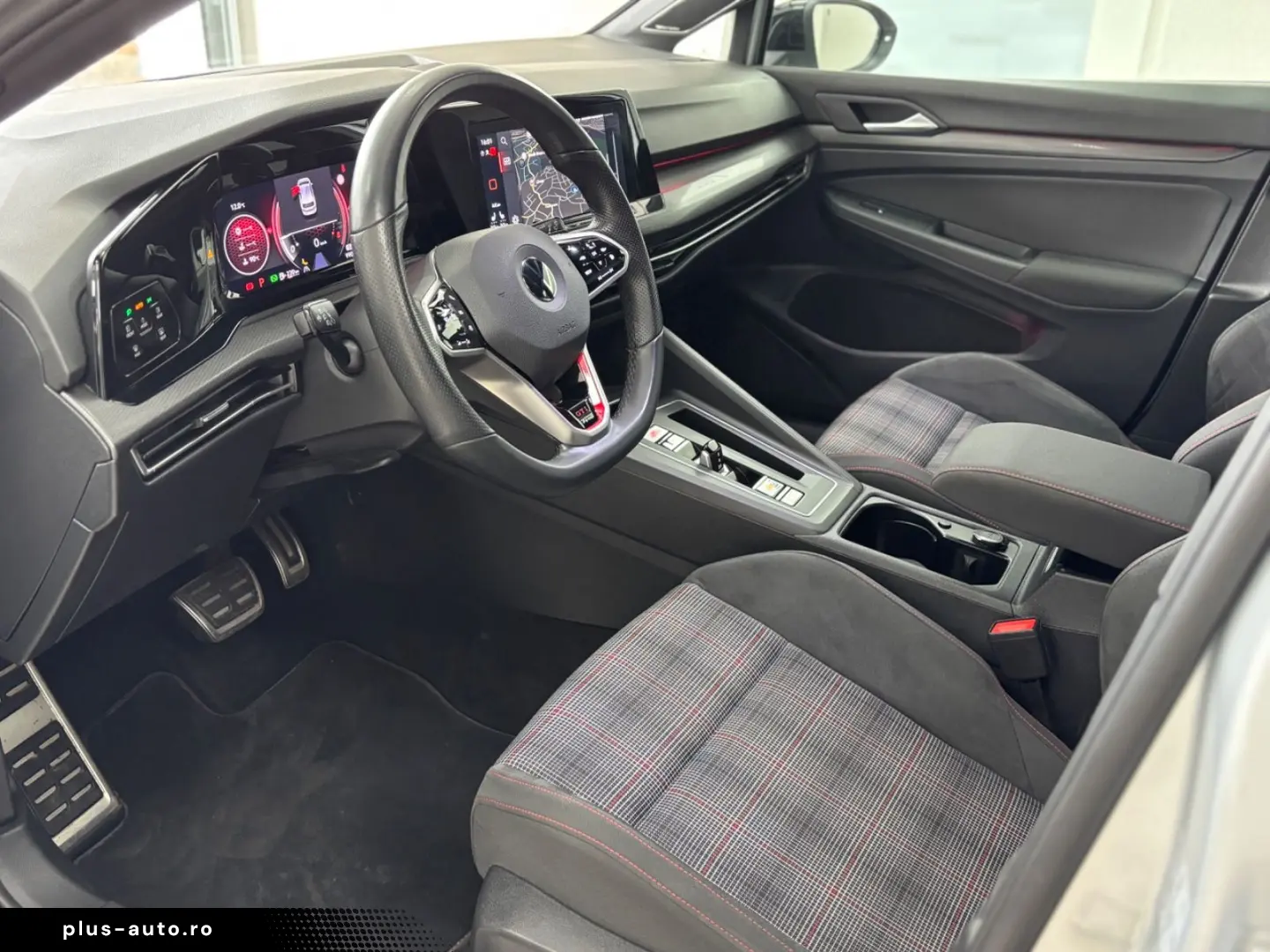 VW Golf 8 2.0TSI GTI 245PS Navi Led Kamera