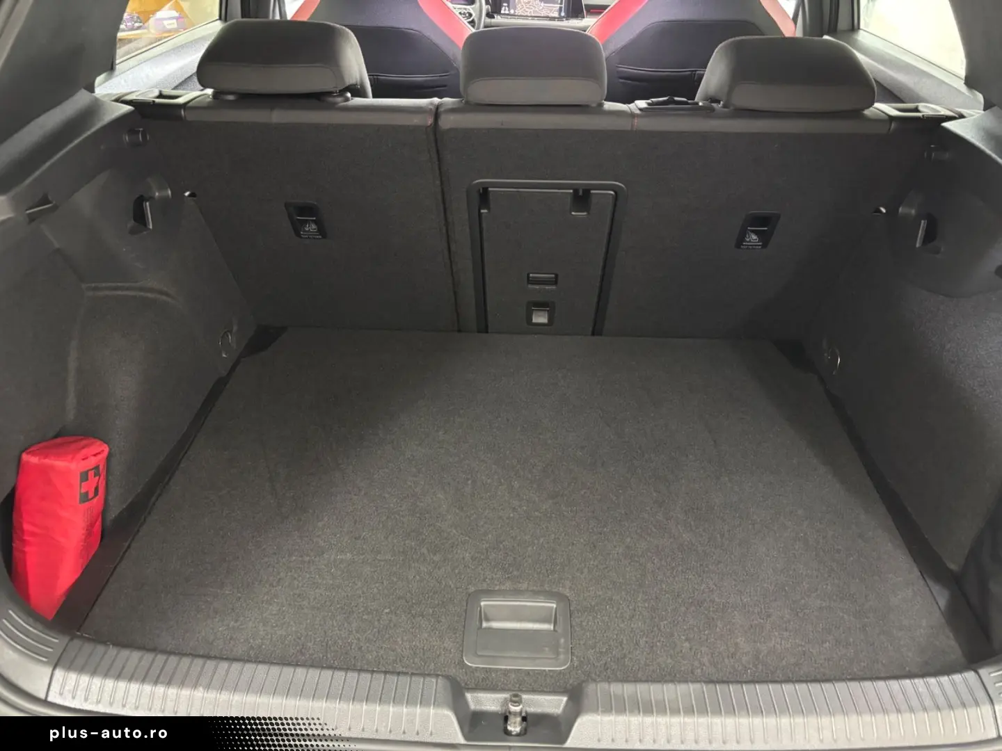 VW Golf 8 2.0TSI GTI 245PS Navi Led Kamera