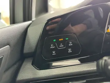 VW Golf 8 2.0TSI GTI 245PS Navi Led Kamera