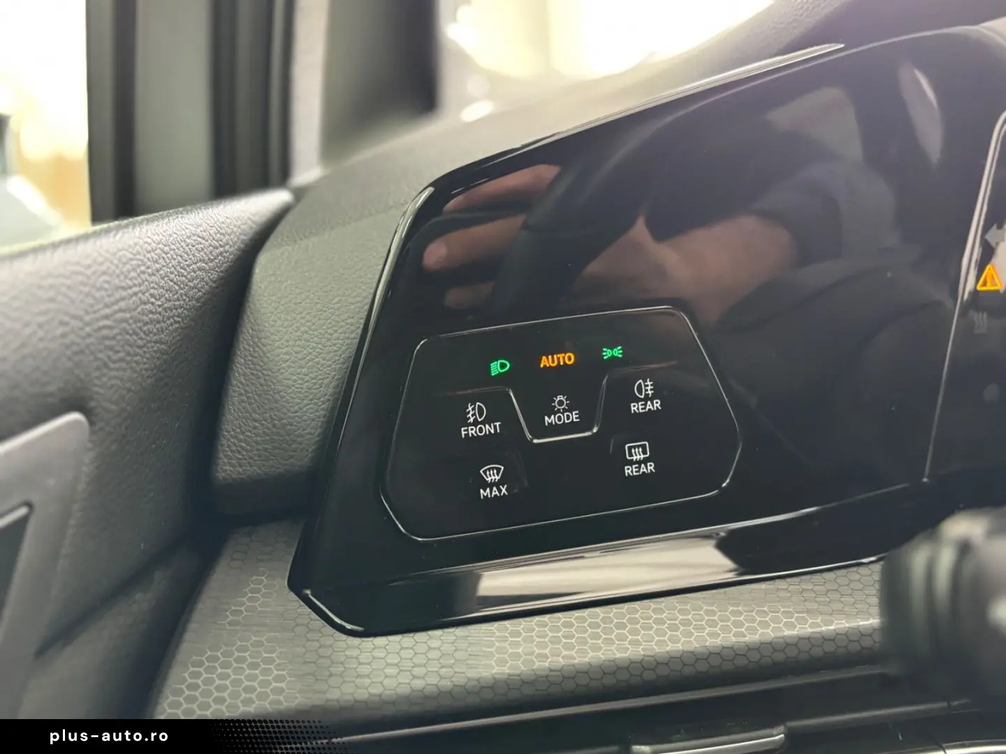 VW Golf 8 2.0TSI GTI 245PS Navi Led Kamera