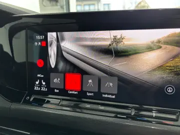 VW Golf 8 2.0TSI GTI 245PS Navi Led Kamera