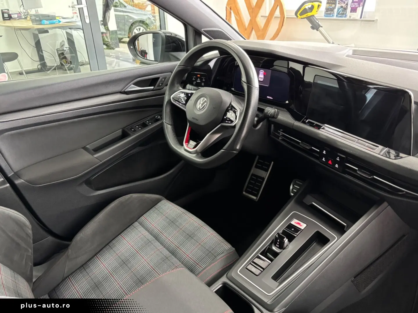 VW Golf 8 2.0TSI GTI 245PS Navi Led Kamera
