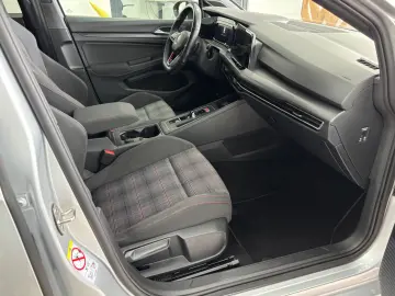VW Golf 8 2.0TSI GTI 245PS Navi Led Kamera