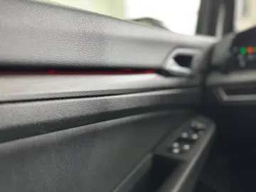 VW Golf 8 2.0TSI GTI 245PS Navi Led Kamera