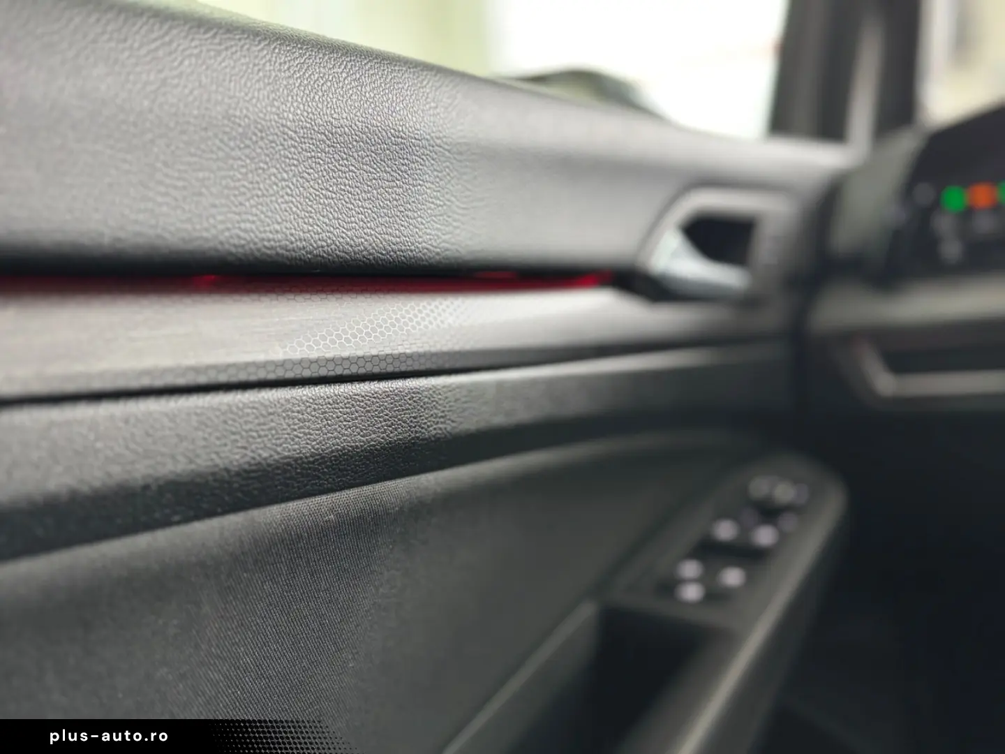 VW Golf 8 2.0TSI GTI 245PS Navi Led Kamera