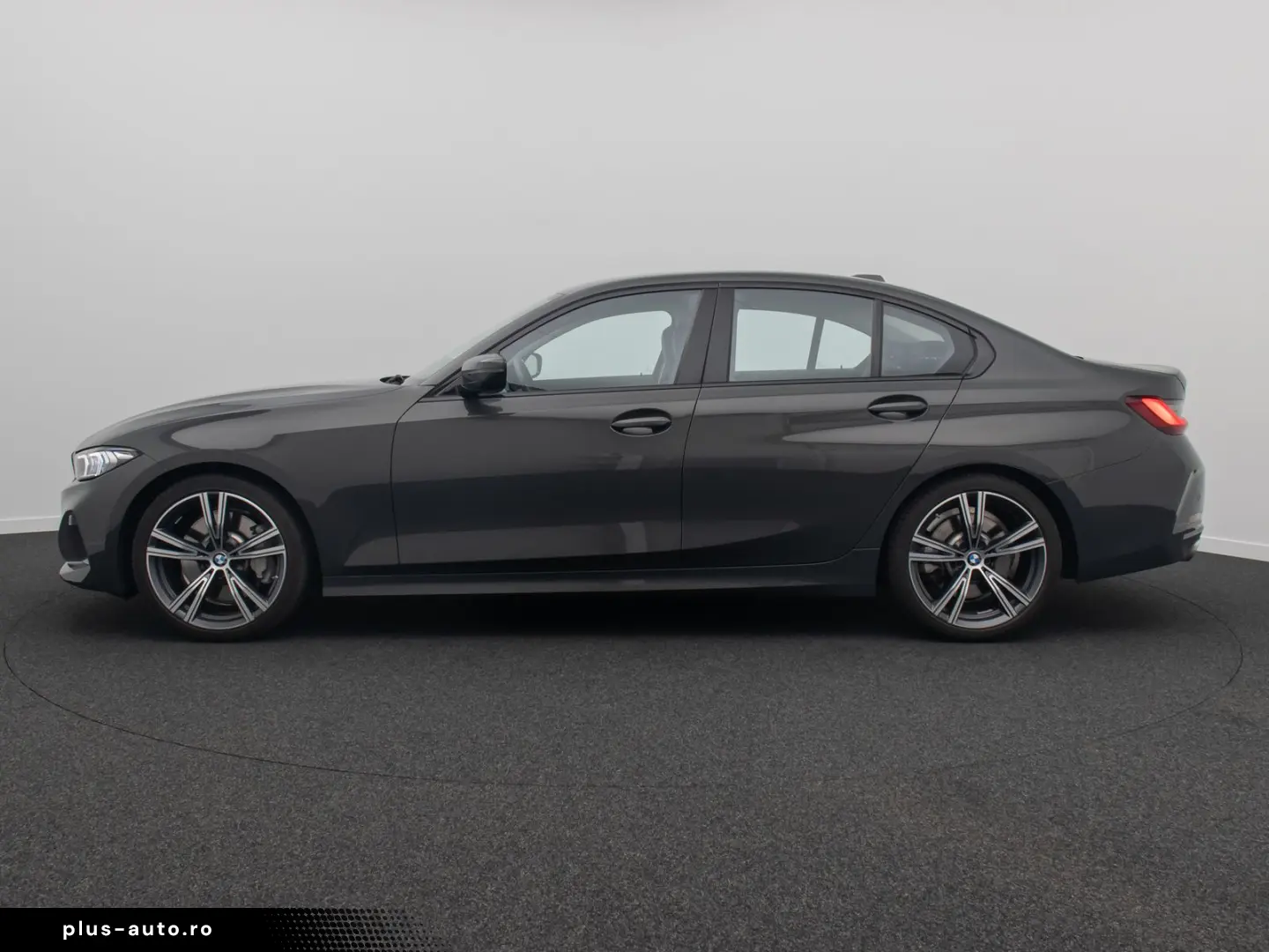 BMW 330i xD Komfort HiFi Leder M Sport 19Zoll