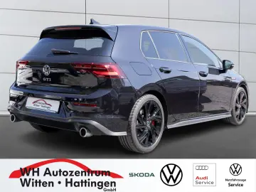 VW Golf VIII 2.0 TSI DSG GTI BLACK STYLE NAVI-PRO M