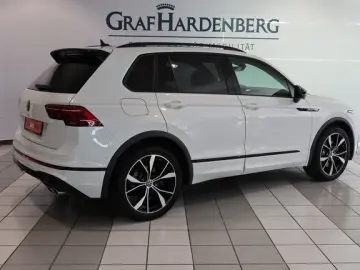 VW Tiguan R 2.0 TSI 4M DSG ACC Navi DCC Pano