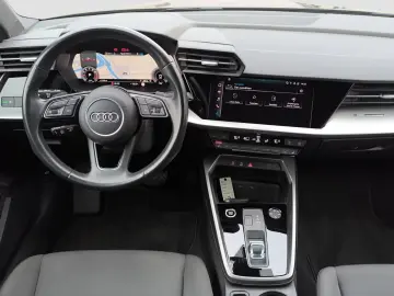 AUDI A3 35 TFSI S line