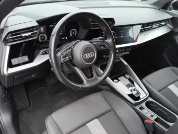 AUDI A3 35 TFSI S line