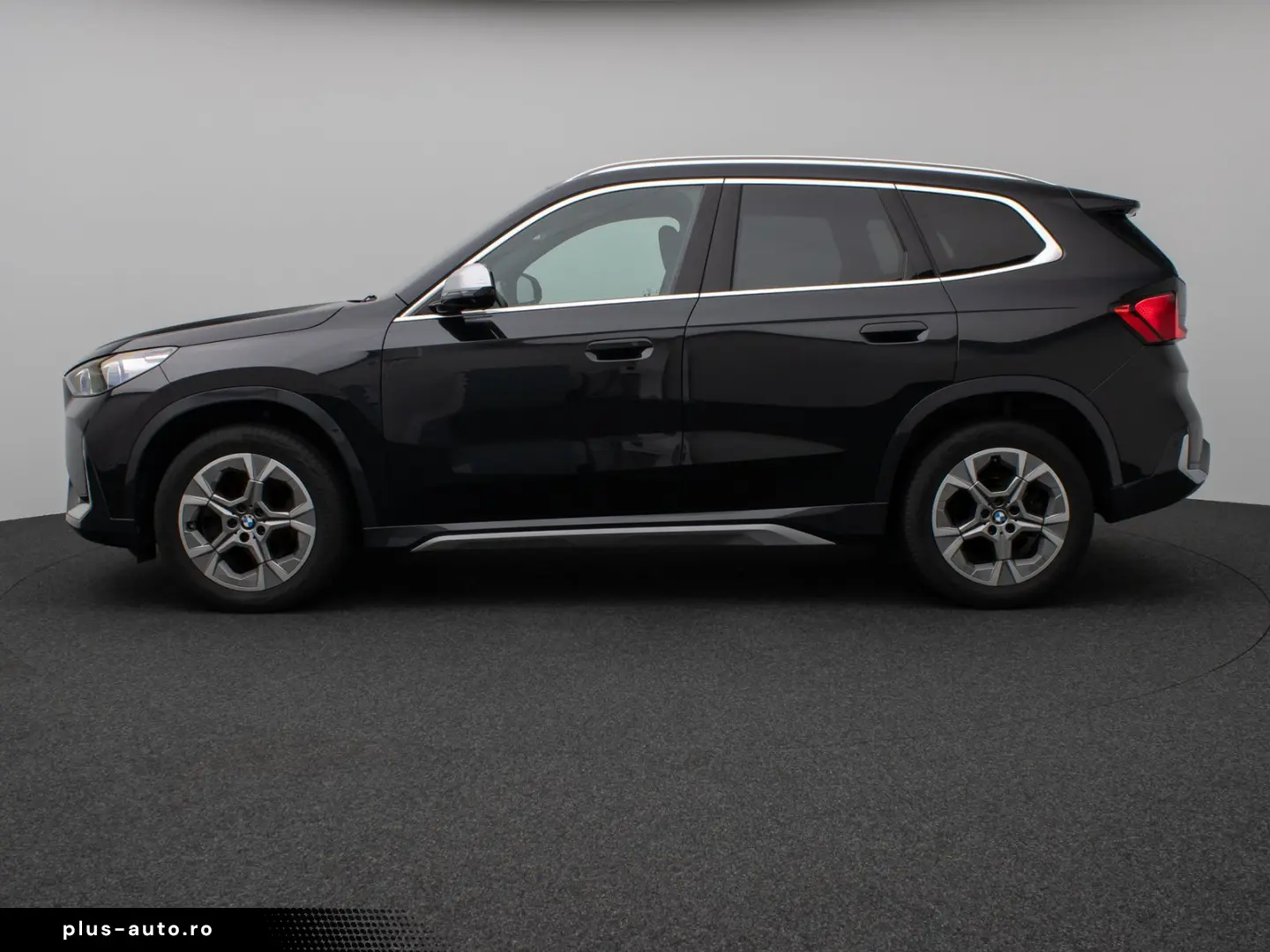 BMW X1 xD23i xLine Panorama 360 HUD DAB H K Sport