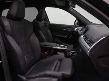 BMW X1 xD23i xLine Panorama 360 HUD DAB H K Sport