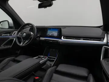 BMW X1 xD23i xLine Panorama 360 HUD DAB H K Sport