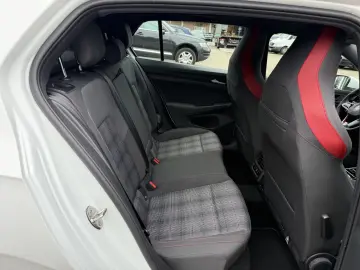 Volkswagen Golf GTI Lim.Virtual ACC 3-Zon CarPlay Ambiente