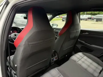 Volkswagen Golf GTI Lim.Virtual ACC 3-Zon CarPlay Ambiente