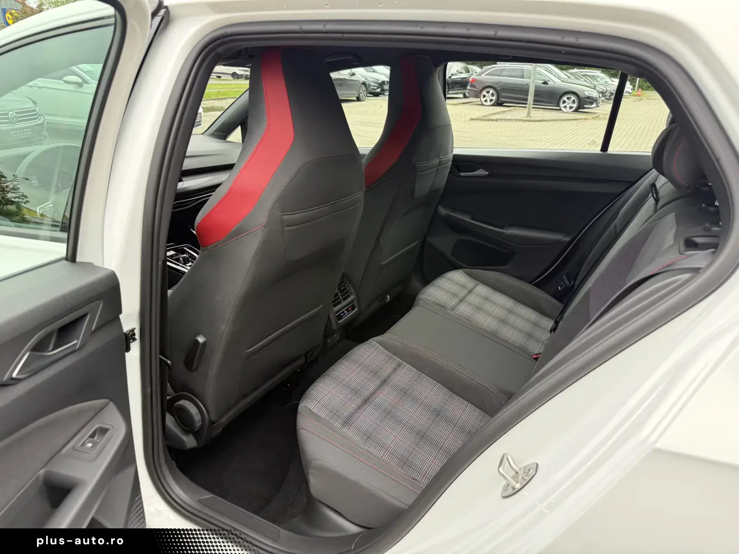 Volkswagen Golf GTI Lim.Virtual ACC 3-Zon CarPlay Ambiente
