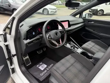 Volkswagen Golf GTI Lim.Virtual ACC 3-Zon CarPlay Ambiente