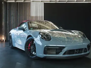 Porsche 911 Carrera 4 GTS Cabriolet 992