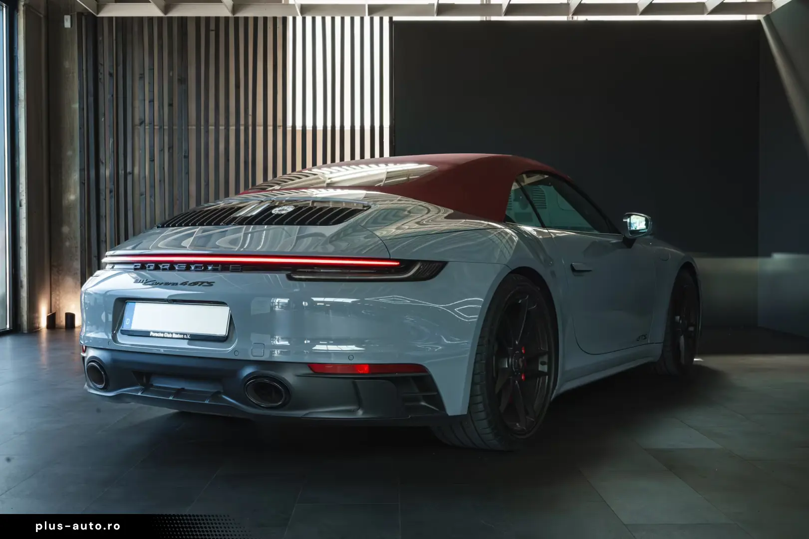 Porsche 911 Carrera 4 GTS Cabriolet 992