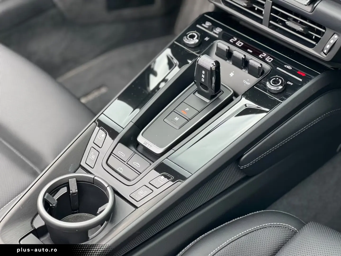 Porsche 911 Carrera 4 GTS Cabrio BOSE Lifting