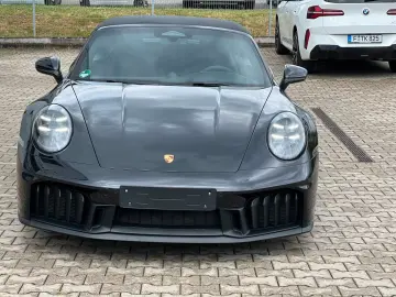 Porsche 911 Carrera 4 GTS Cabrio BOSE Lifting