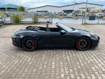 Porsche 911 Carrera 4 GTS Cabrio BOSE Lifting