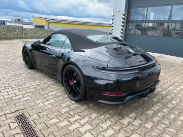 Porsche 911 Carrera 4 GTS Cabrio BOSE Lifting