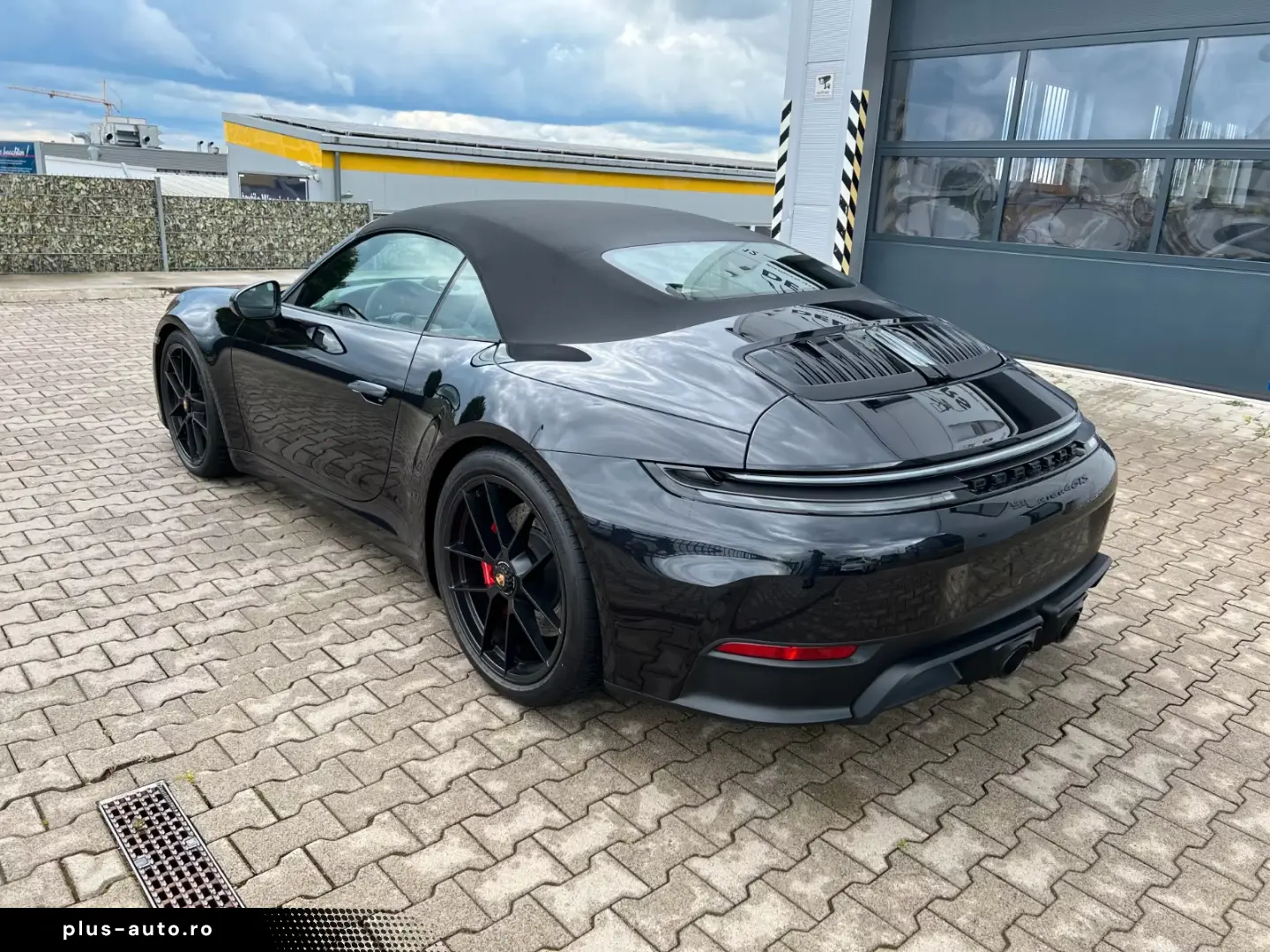 Porsche 911 Carrera 4 GTS Cabrio BOSE Lifting