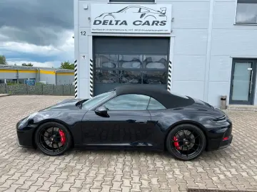 Porsche 911 Carrera 4 GTS Cabrio BOSE Lifting