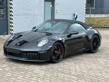 Porsche 911 Carrera 4 GTS Cabrio BOSE Lifting