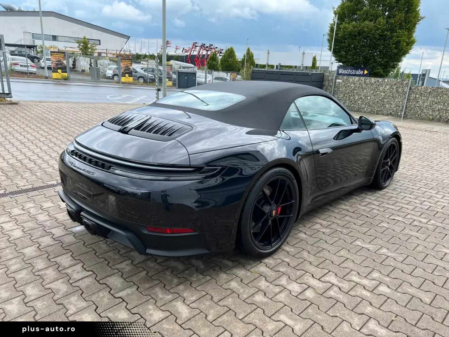 Porsche 911 Carrera 4 GTS Cabrio BOSE Lifting