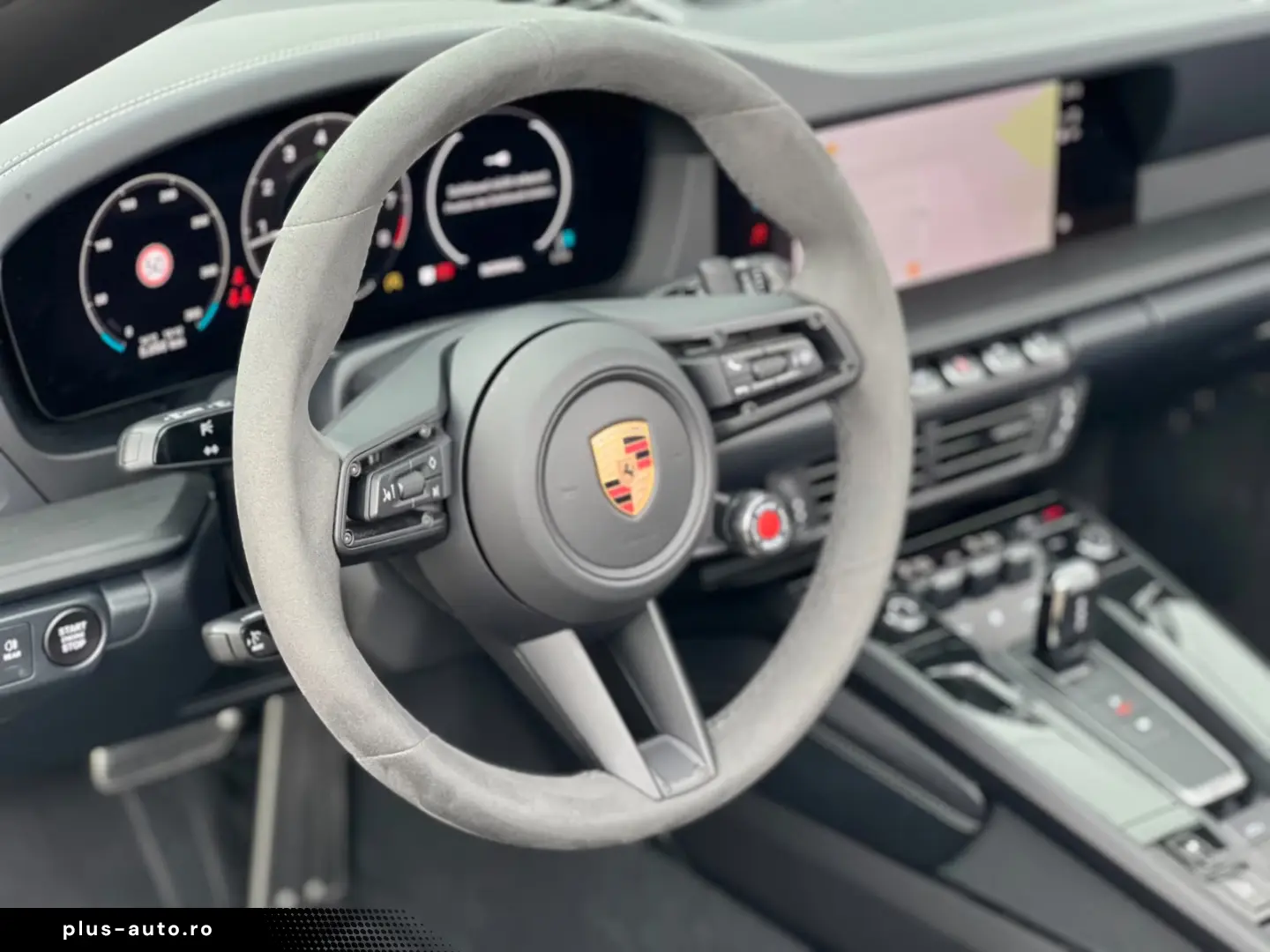 Porsche 911 Carrera 4 GTS Cabrio BOSE Lifting