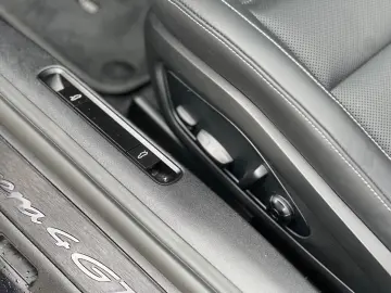 Porsche 911 Carrera 4 GTS Cabrio BOSE Lifting