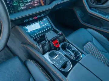 LAMBORGHINI Urus SE   Full PPF Matt   Lamborghini Nürnberg