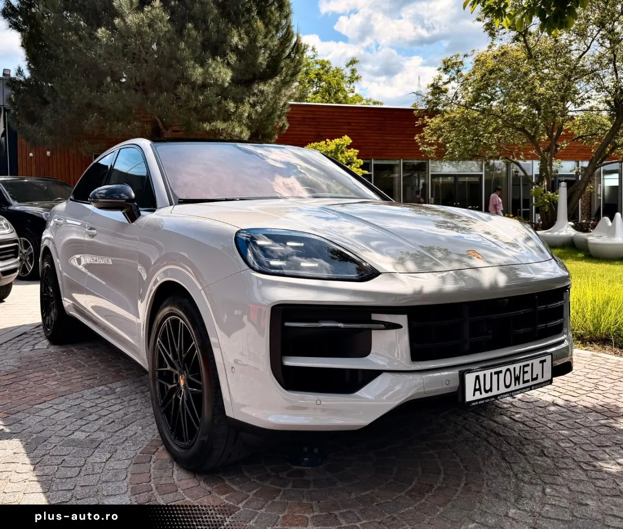 PORSCHE Cayenne Coupe Facelift Kreide 1Hand Sport-Chrono
