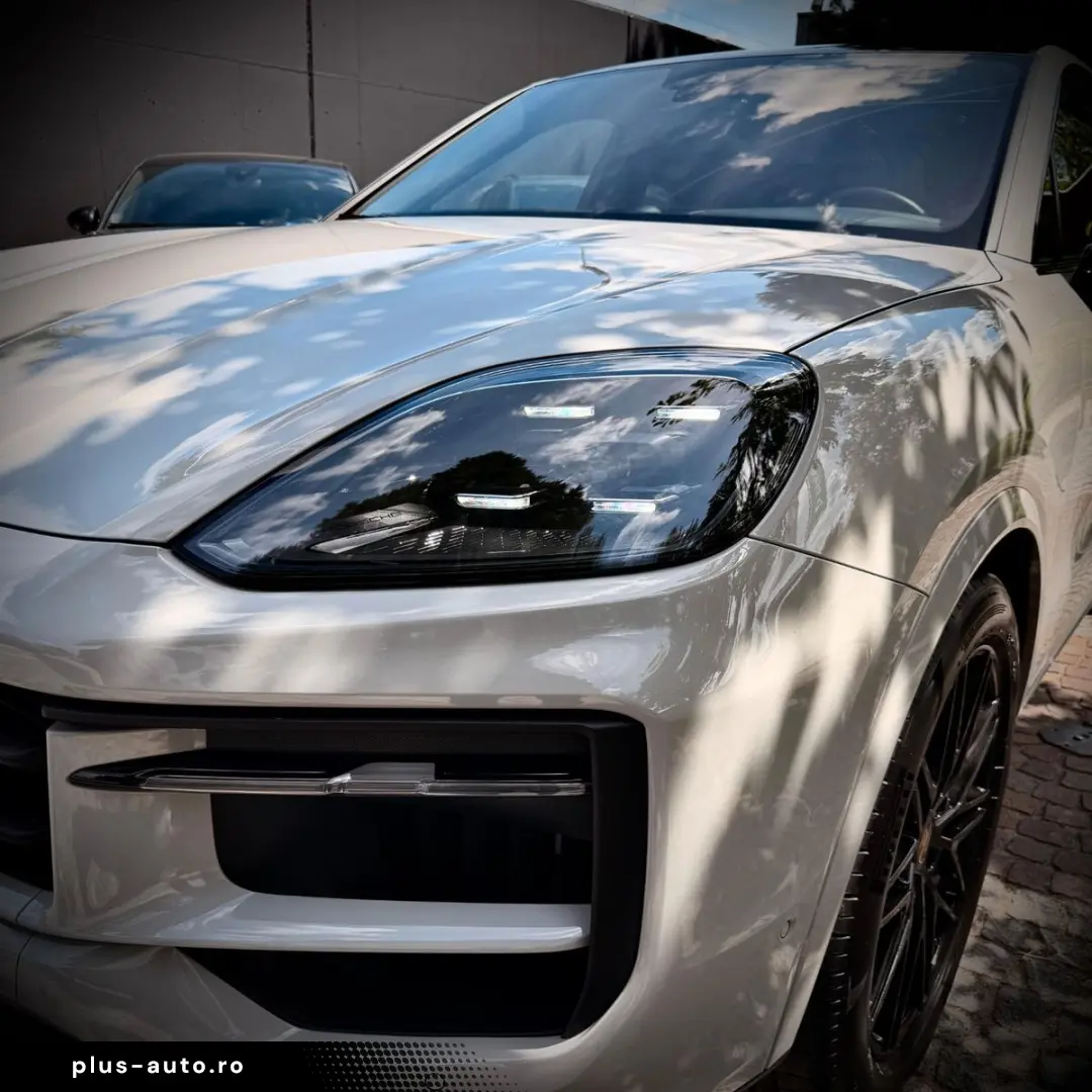 PORSCHE Cayenne Coupe Facelift Kreide 1Hand Sport-Chrono