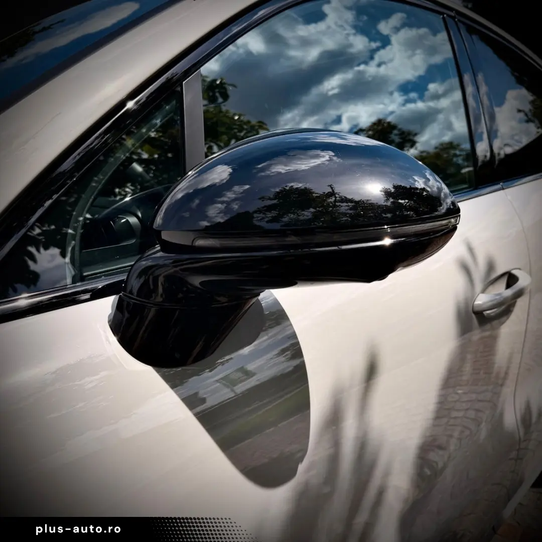 PORSCHE Cayenne Coupe Facelift Kreide 1Hand Sport-Chrono