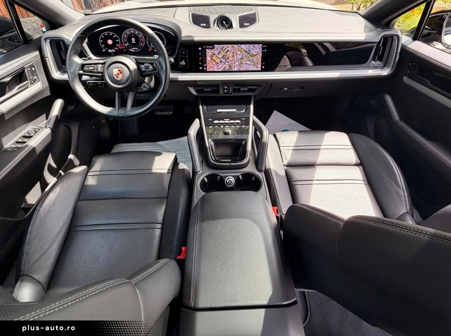 PORSCHE Cayenne Coupe Facelift Kreide 1Hand Sport-Chrono