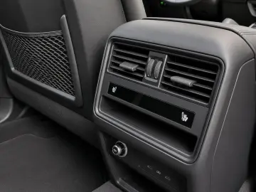 PORSCHE Cayenne Coupe Facelift Kreide 1Hand Sport-Chrono