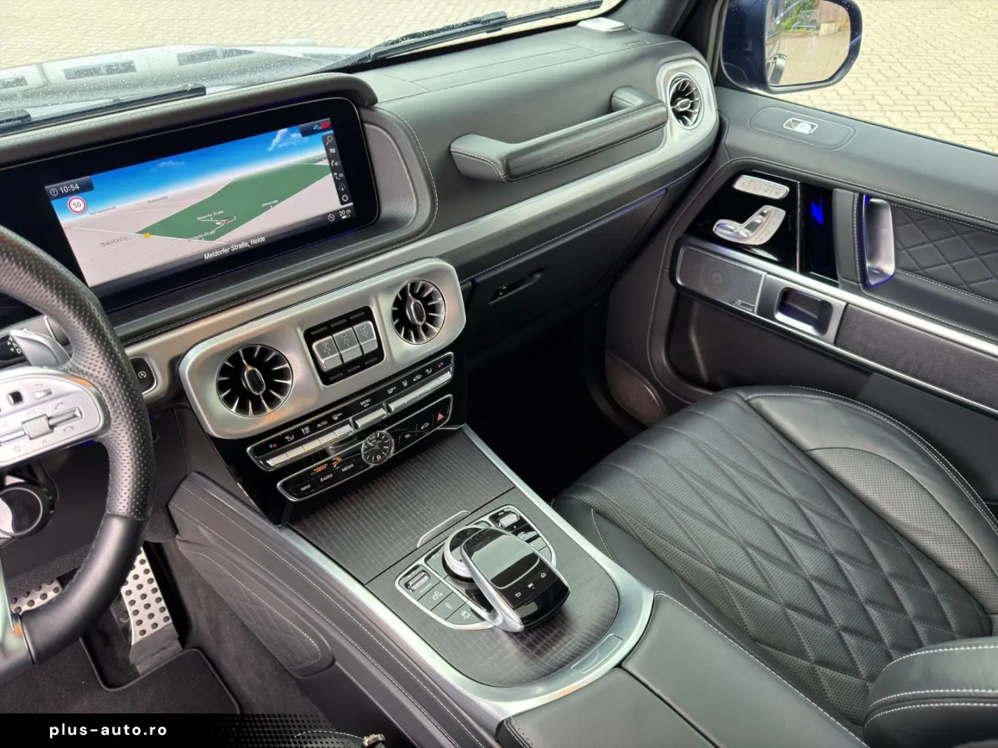 MERCEDES-BENZ G 63 AMG SUPERIOR! MANUFAKTUR! DESIGNO! VOLL!