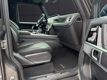MERCEDES-BENZ G 63 AMG SUPERIOR! MANUFAKTUR! DESIGNO! VOLL!