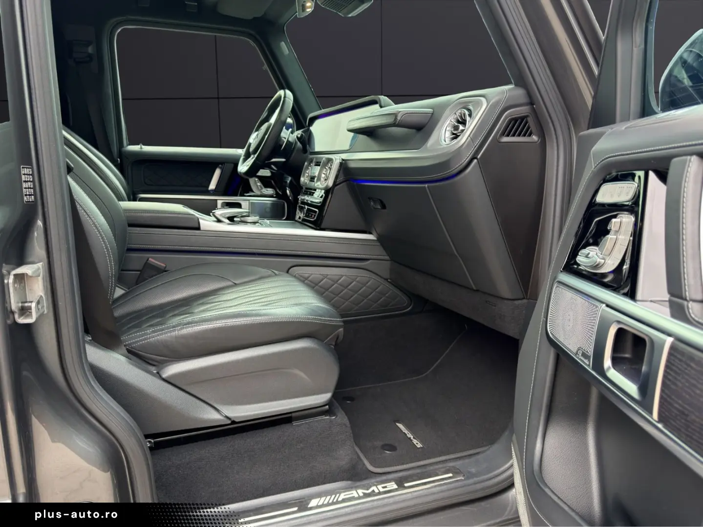 MERCEDES-BENZ G 63 AMG SUPERIOR! MANUFAKTUR! DESIGNO! VOLL!