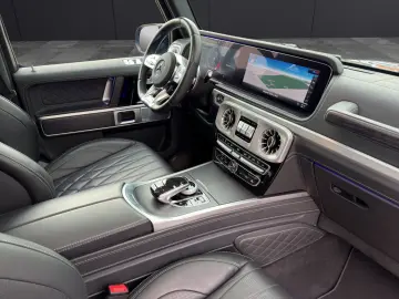 MERCEDES-BENZ G 63 AMG SUPERIOR! MANUFAKTUR! DESIGNO! VOLL!