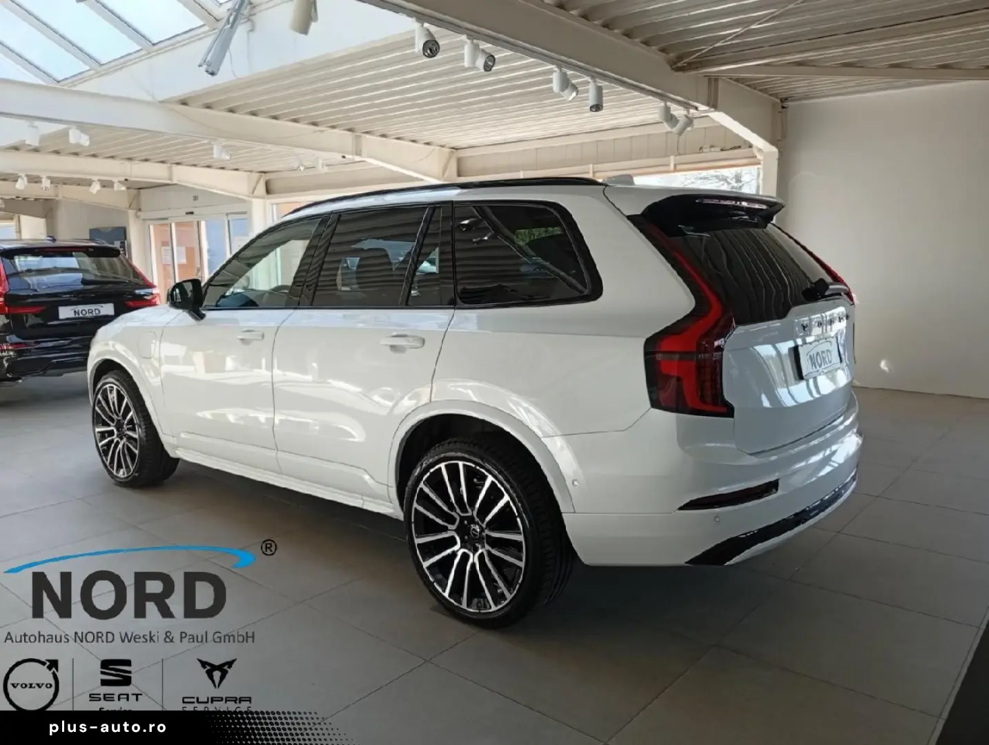 VOLVO XC90 Ultra Dark Plug-In Hy. AWD Voll UPE 106.510