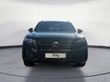 VW Touareg R-Line 3 0 V6 TDI SCR 4M