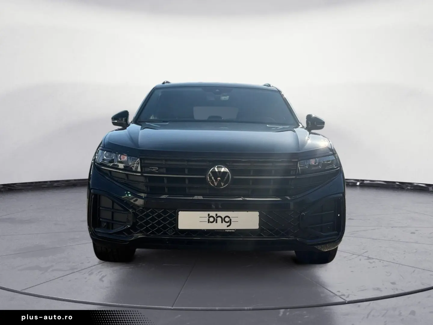 VW Touareg R-Line 3 0 V6 TDI SCR 4M
