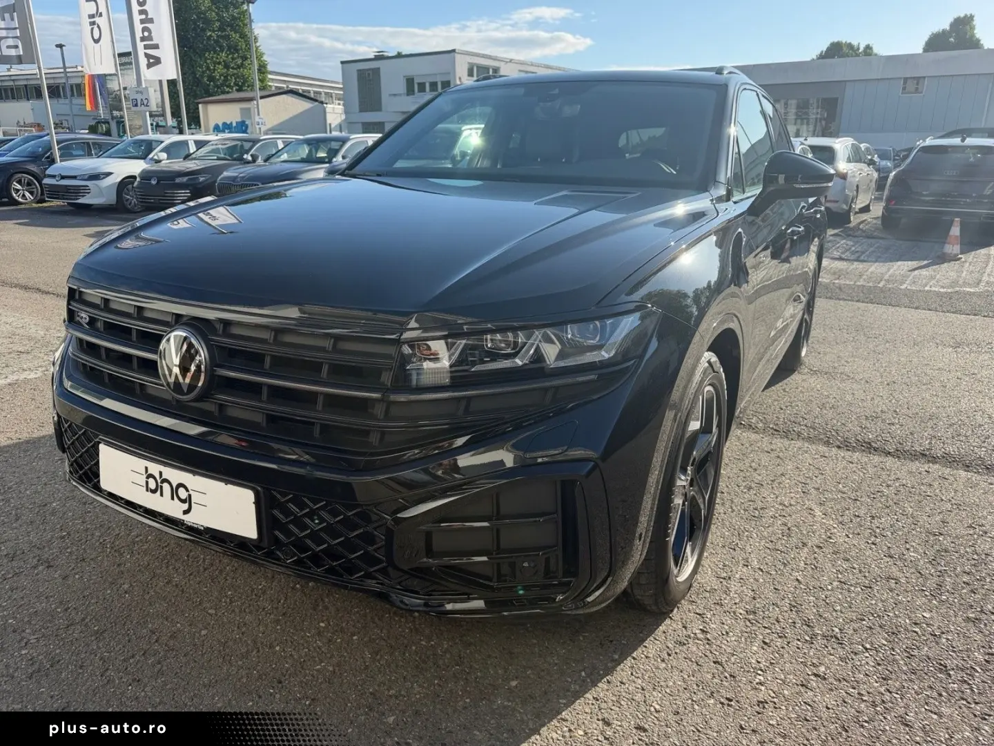 VW Touareg R-Line 3 0 V6 TDI SCR 4M