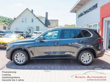 BMW X5 xDrive 30 d Luftfahrw. Massage Panorama HUD