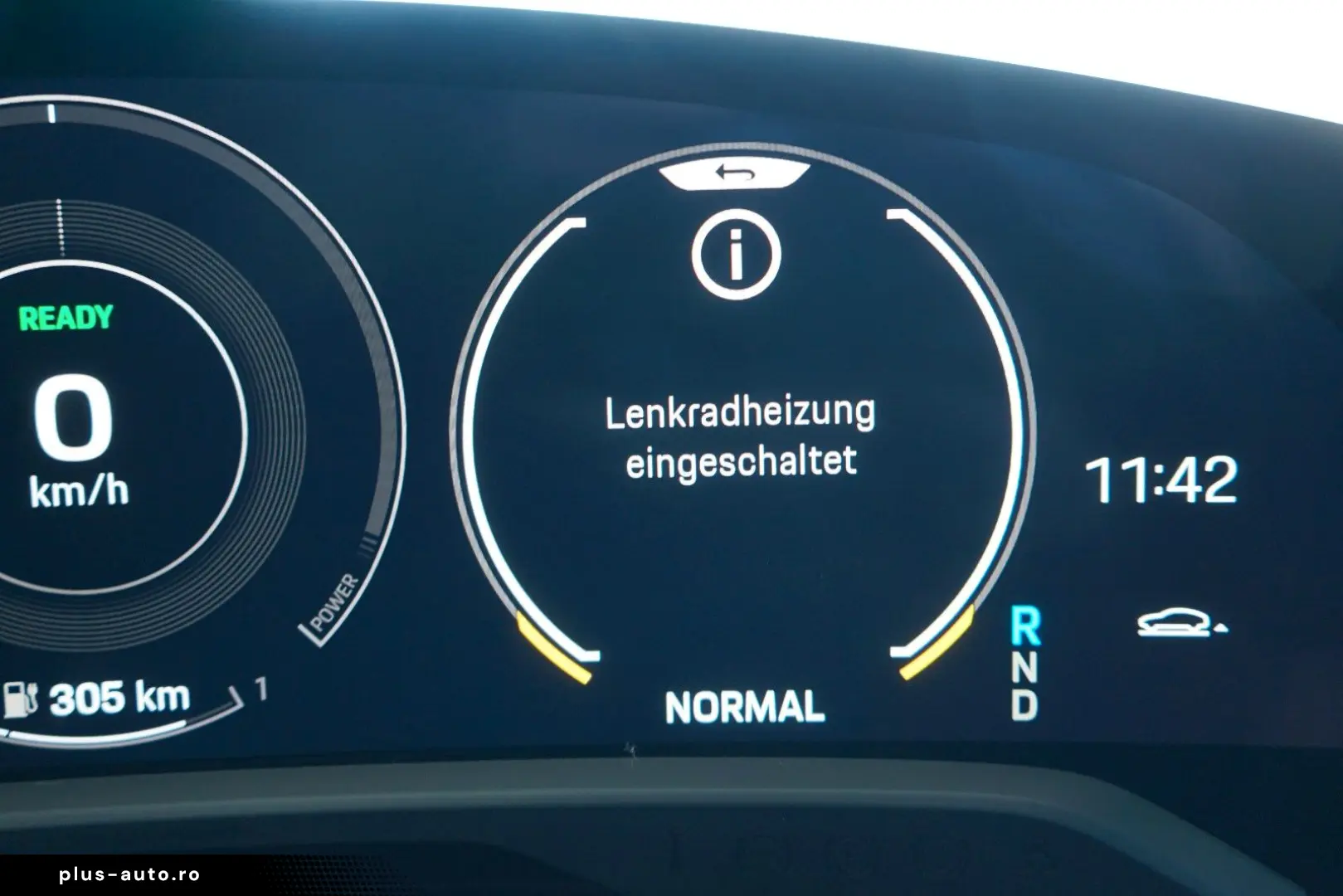 PORSCHE Taycan Pano Sitzklima 14Wege 360 CAM Matrix PASM
