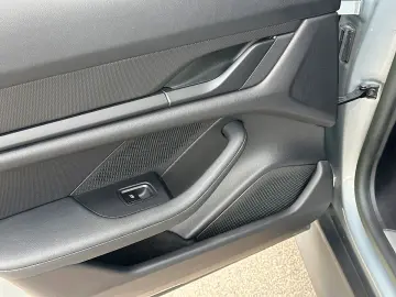 PORSCHE Taycan 4S Sport Turismo Aut. !!MEGA AUSSTATTU...